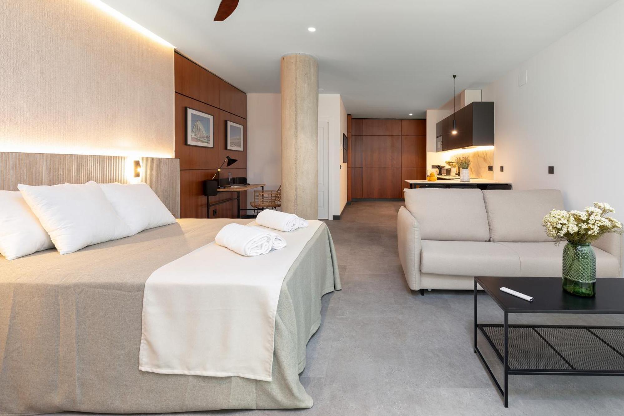 Calatrava By Alma Suites Valencia Exterior photo