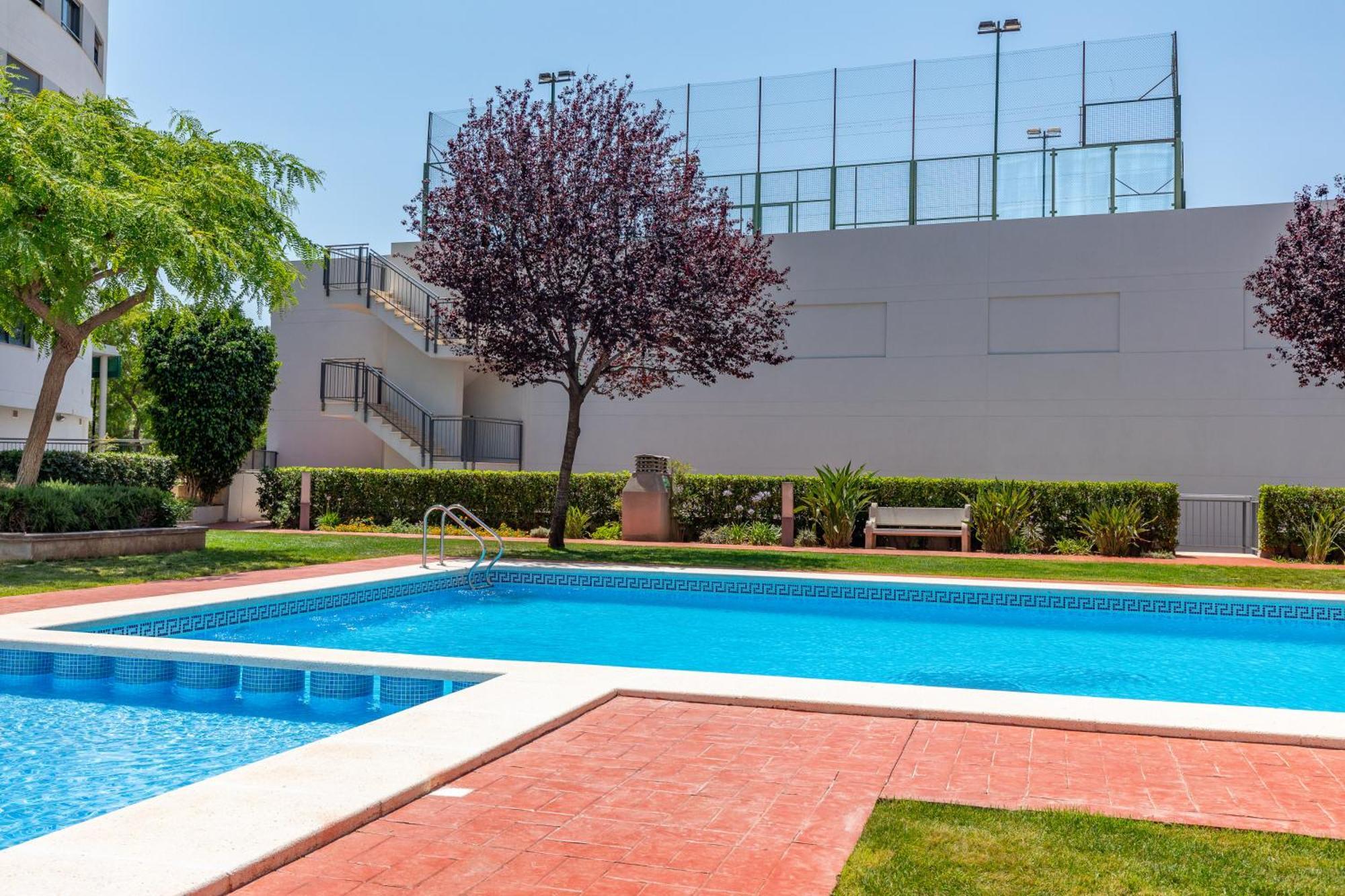Calatrava By Alma Suites Valencia Exterior photo